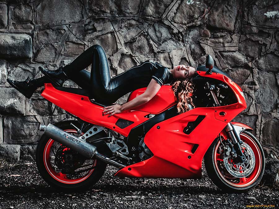 Beautiful girl Beautiful girls and motorcycles in Barcelona