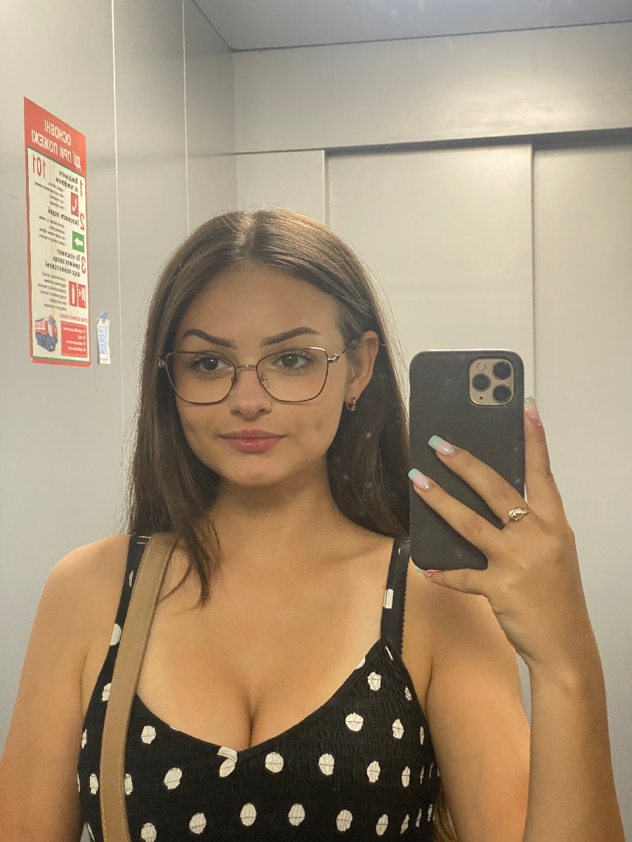 Sexy model Stacy in Barcelona