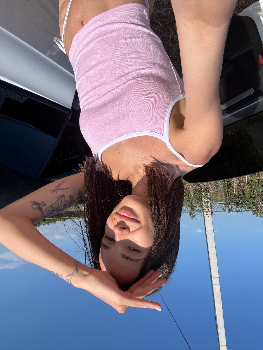 Sexy model Tina in Barcelona